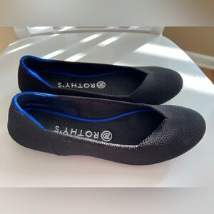 Rothy’s The Flat Solid Black Round Toe Slip On Shoes Size 8.5